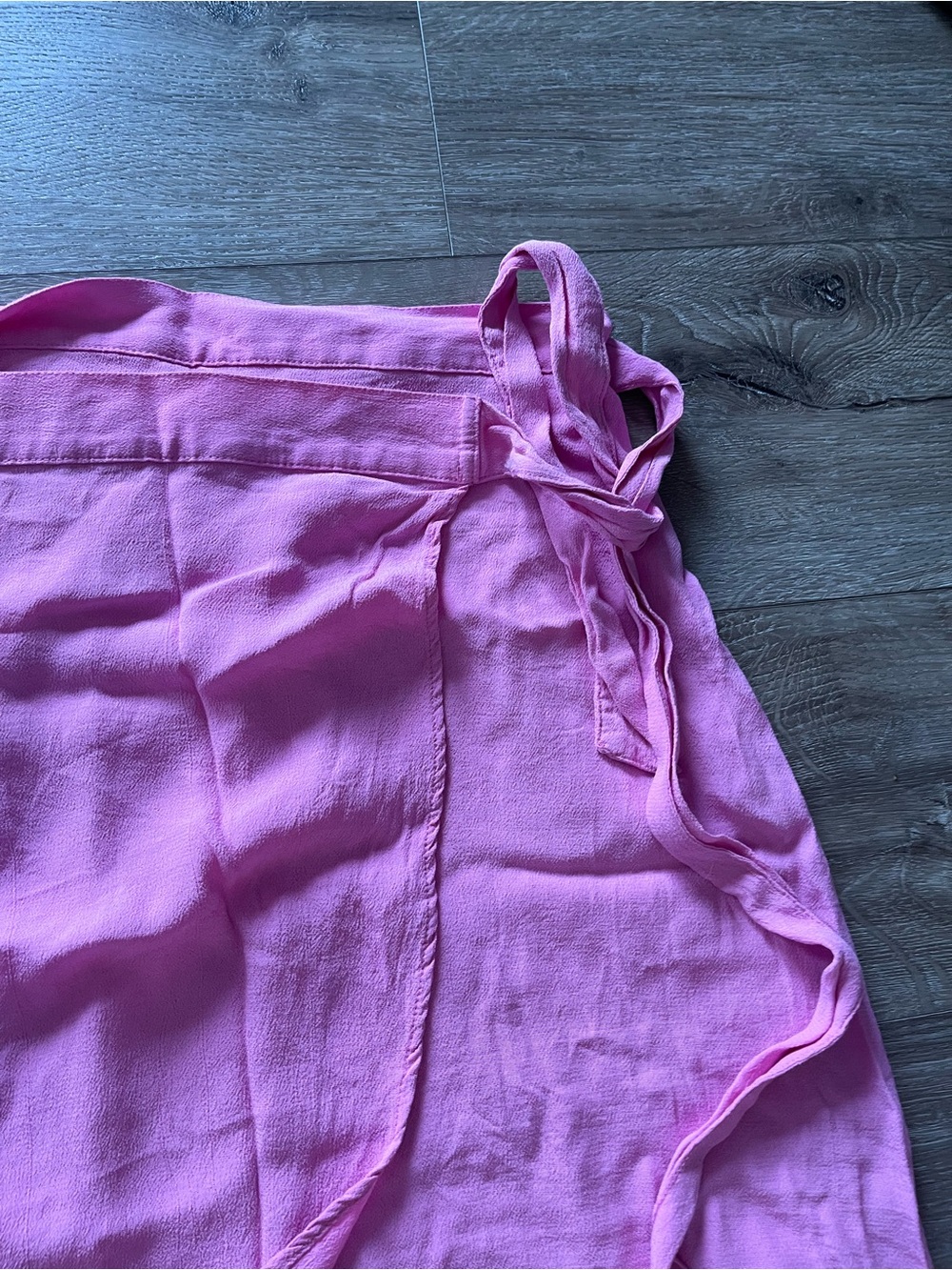 American Eagle Women’s Pink Wrap Midi Skirt Size M - Picture 4 of 5